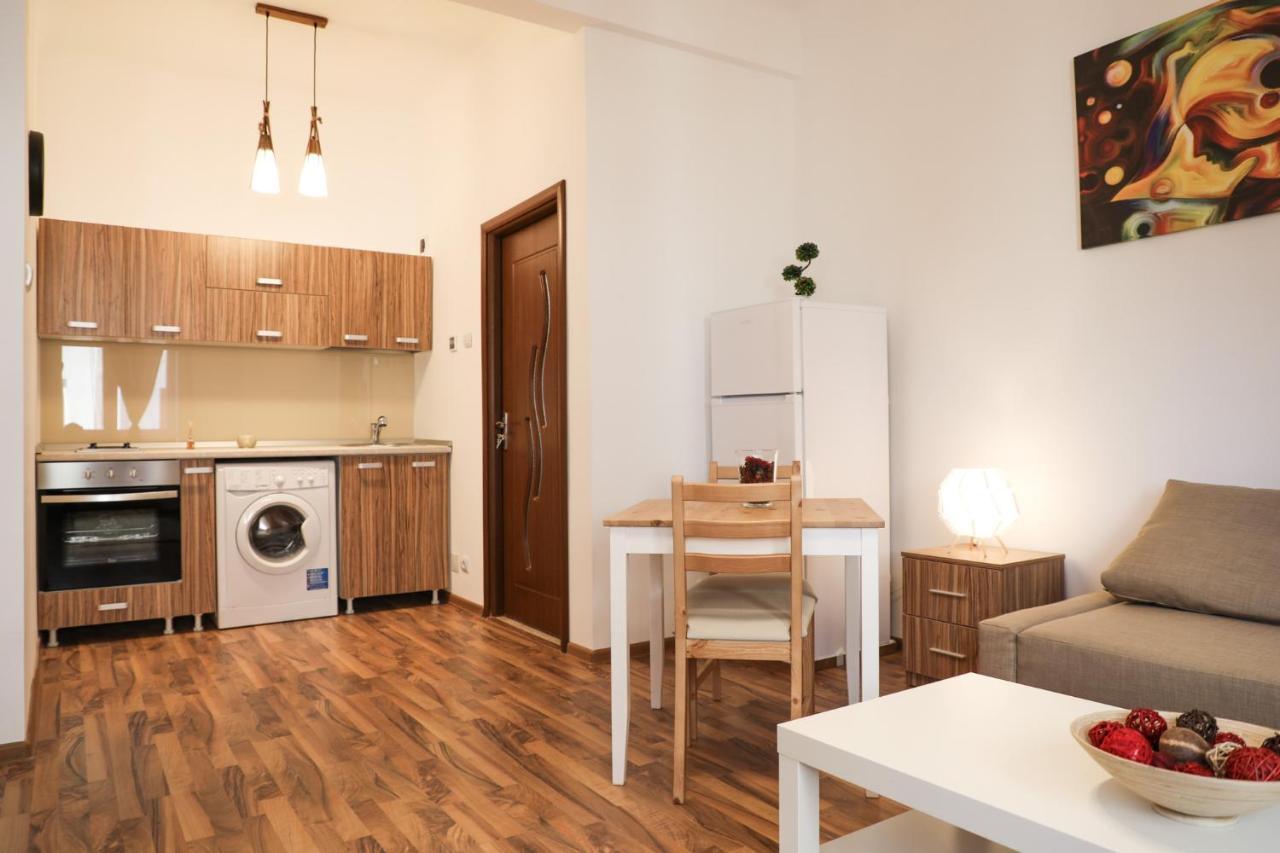 Ultracentral Apartament With Balcony - Old Town Букурещ Екстериор снимка