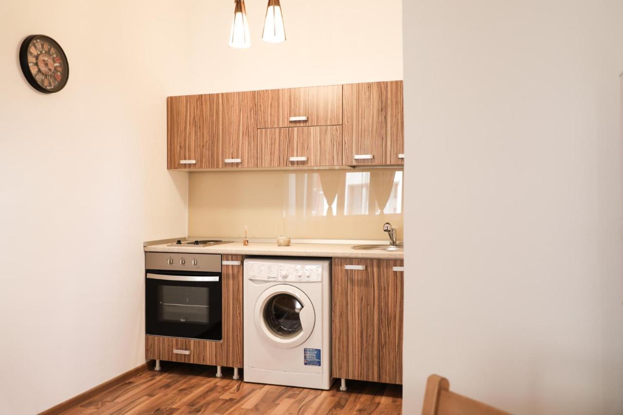 Ultracentral Apartament With Balcony - Old Town Букурещ Екстериор снимка